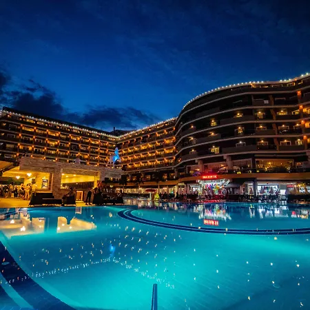 Senza The & Hotell