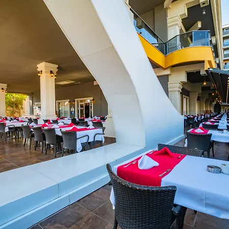 Senza The & Hotell