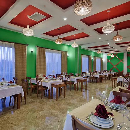 Hotell Senza The &