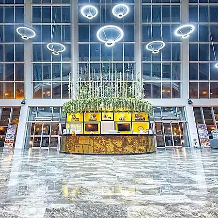 Senza The & Hotel Akdam