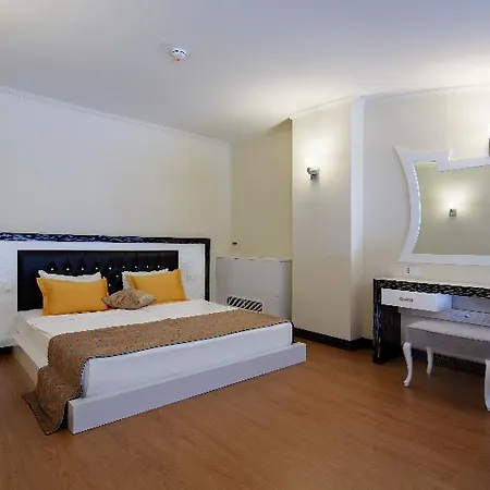 Senza The & Hotell Alanya