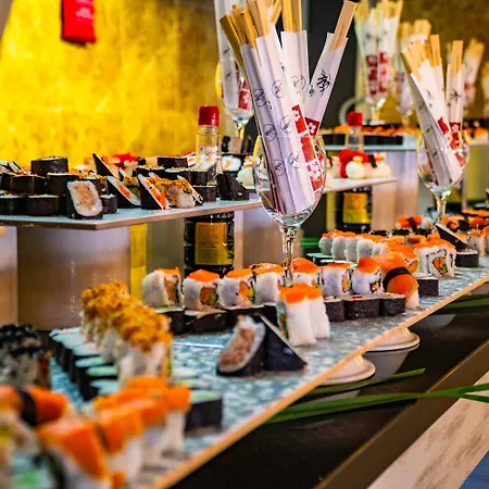 Senza The & فندق